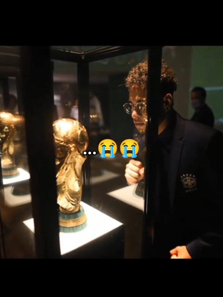 porqueeeeee😭😭😭😭😭 #neymar #cr7 #messi #fyp #futbol⚽️ 