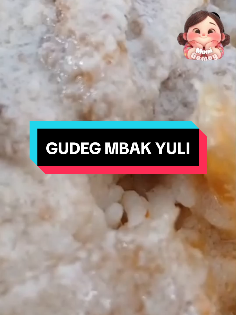 Membalas @kashitemo6  GUDEG MBAK YULI Jl. Citandui I (sebelah pos ronda) Semarang #semarangfood #makananviral #kulinersemarang #gudeg 