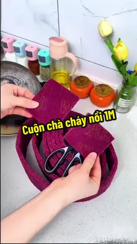 Khắc tinh của mấy cái nồi cháy nè chị em ơi, chà sạch bay vết cháy mà ko lo đau tay #dogiadung #miengchanoi #coxoongnoi #chanoi #miengcoxoongnoi  @Shop Gia Dụng Thế Kỷ 
