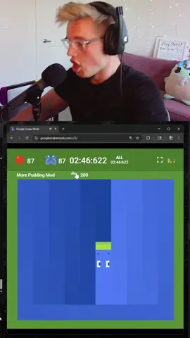 “Benny and the selling machine” ☝️🤓 #tiktoklive #livehighlights #livestream #gaming #livestreaming 