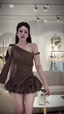 Yêu cái đẹp là điều bình thường... Nhưng yêu những điều bình thường lại là một điều đẹp đẽ ☺️#nguyễnđẹp 