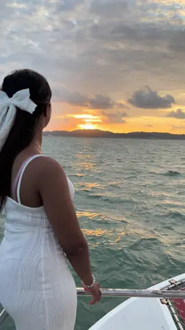 Kissed by the sun, held by you💕. #liya2209 