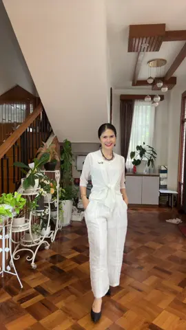 မိမိမိုက်မိုက် အသစ်ရောက်တာလေး လာပါပြီချစ်ဖောက်သည်တို့ရေ style pantsနဲ့ဝမ်းဆက်လေးတွဲထားပေးတာမို့ ဒီဇိုင်းအလန်းလေးဝတ်ချင်တယ်ဆို ဒါလေးယူ​ပါနော်😍💕 #fyp #batik #foryoupage 