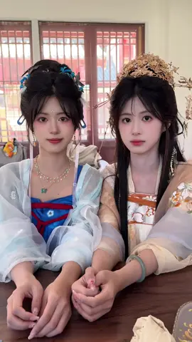 吳嘉茹&吳雙茹#chinesegirl #hanfugirl #hanfu 