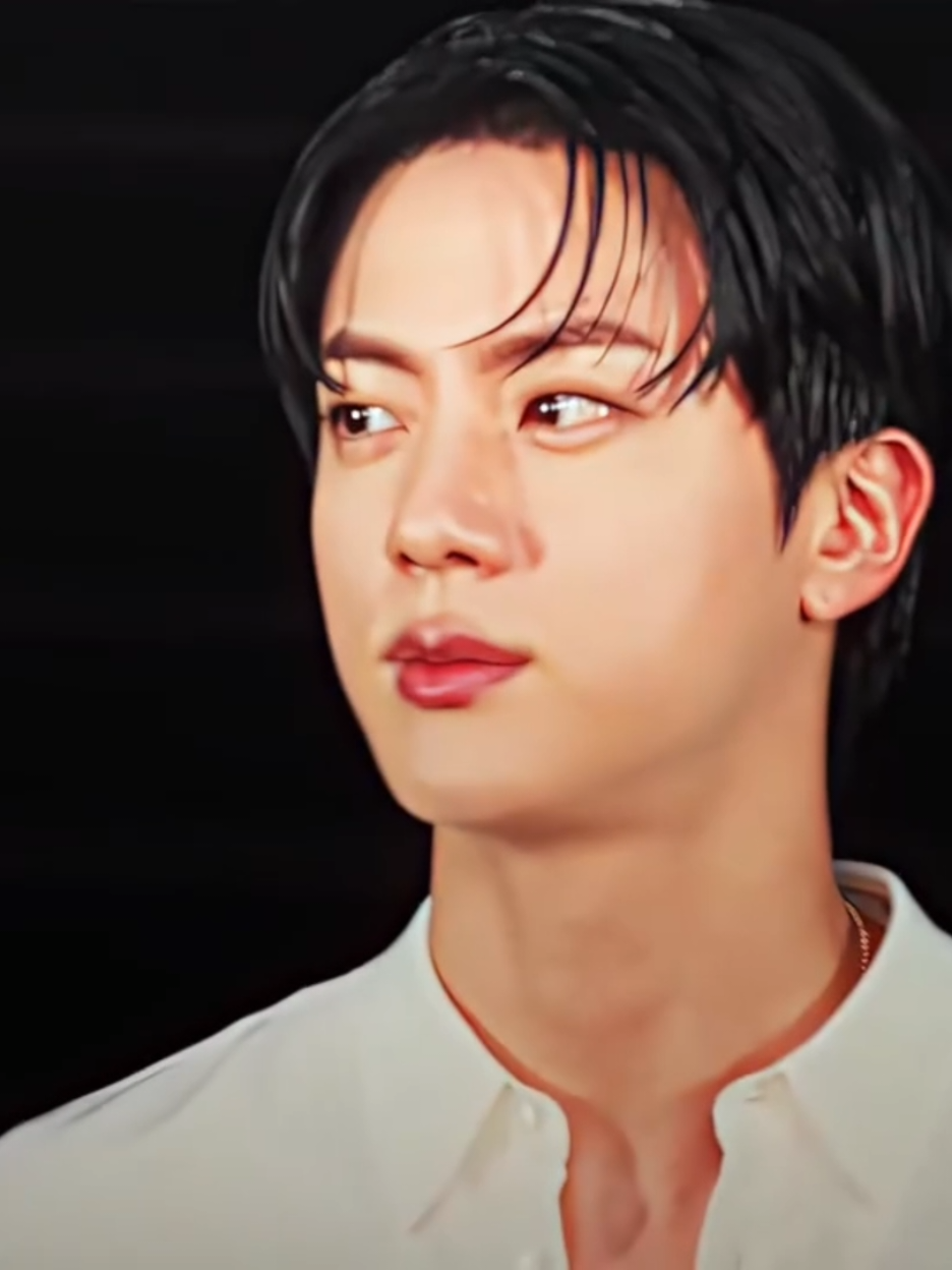 BTS Jin so handsome😍😍😍😍 .  #BTS #kimsonkjin #JIN #Kpop #BTS 