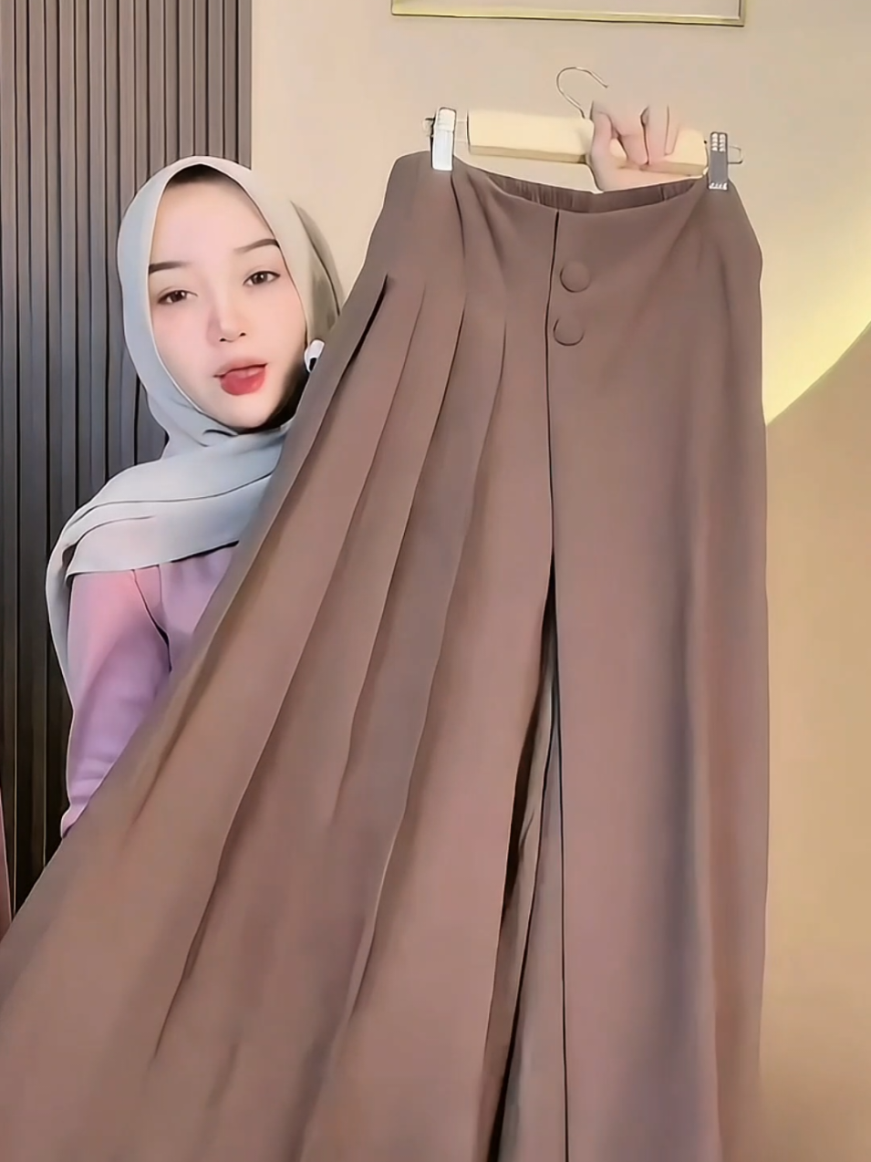 Kittyshopgirls - Cellie Kulot Pleats (Rok Celana)