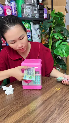 Heo đất tiết kiệm thông minh như là một cái két sắt nha mấy chị #xuhuong #rivew #yentaphoa #ketsatdientu #ketsatmini 