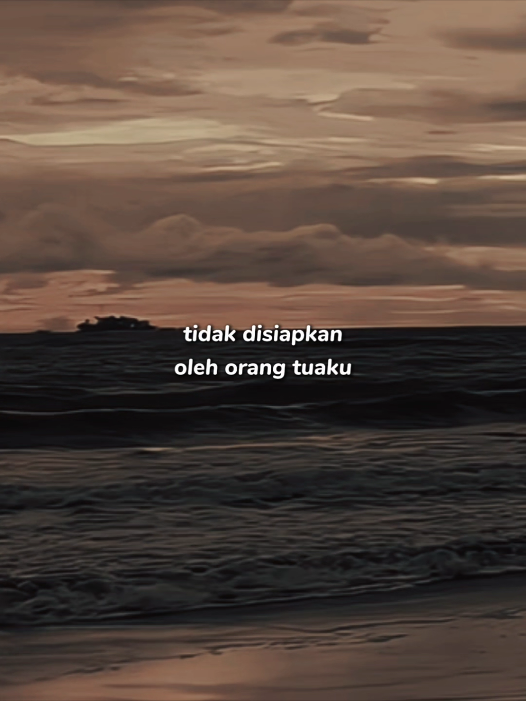 Masa depanku tidak di siapkan orang tuaku 🥺😔 #CapCut #soundviral #foryou #antemplate #templatecapcut  @dnstny28 