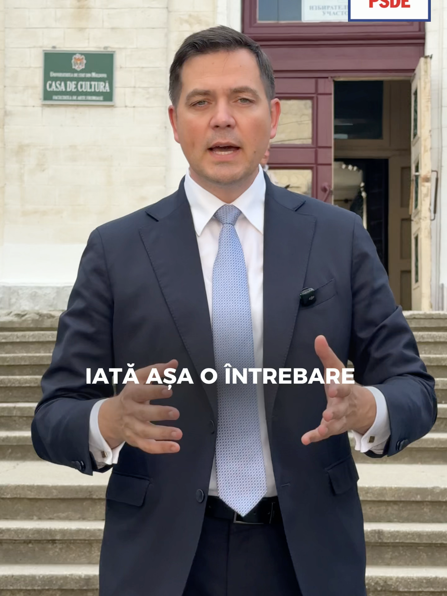 🌹 Tinerii sunt viitorul Republicii Moldova! PSDE se angajează să dezvolte programe reale de sprijin pentru tineri: sprijin pentru start-up-uri, acces facil la credite și granturi pentru ideile voastre inovatoare. Ne dorim ca voi să aveți locuri de muncă bine plătite aici, acasă, și oportunitatea de a vă construi propria afacere fără a fi obligați să plecați peste hotare. Noi credem într-o Moldovă unde tinerii își fac planuri pentru viitor, nu pentru plecare. 🌟 *** 🌹 Молодёжь — это будущее Республики Молдова! PSDE берёт на себя обязательство создавать реальные программы поддержки для молодых людей: помощь стартапам, лёгкий доступ к кредитам и грантам для ваших идей. Мы хотим, чтобы у вас были хорошо оплачиваемые рабочие места здесь, дома, и возможность строить собственный бизнес, не уезжая за границу. Мы верим в Молдову, где молодёжь планирует своё будущее, а не отъезд.