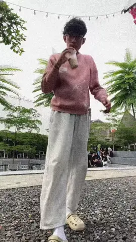 check out sekarang juga keburu kehabisan !! #fyp #OOTD #fy #outfitinspiration #foryou 