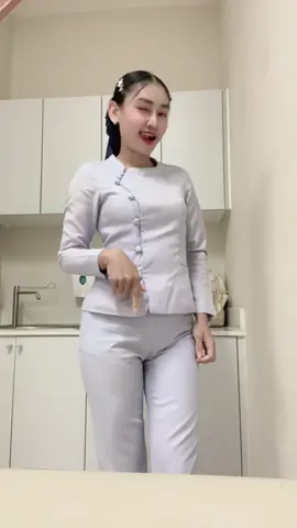 ยิ้มจางๆพอให้เธอใจบางได้ป่าว😝 #แตงโมหวานน้อย🍉 #สาวสุรินทร์🐘 #นิคม304ปราจีนบุรี 