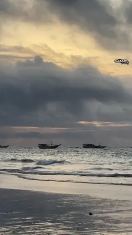 ragu kaliya ha su,aalen? dumarkuna ha jawaaben! #somalitiktok #liidobeach #foryoupage #mogadishu #DeepSea 