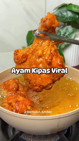 Membalas @Eunja 🎀🎀✨ Lagi viral banget Ayam Kipas ala @Esterlita Alexander . Mau ikutan PO tapi gak kuat keburu ngilerrr🤤🤤 #ayamkipas #masakansimple #cookware #dabelin #FoodFestOnTikTok 