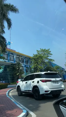 #stipjakarta 