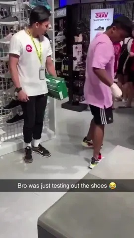 Trying on shoes and running at Mad Kicks#sneakerhead #sneakeraddict #madkicksdxb #usa