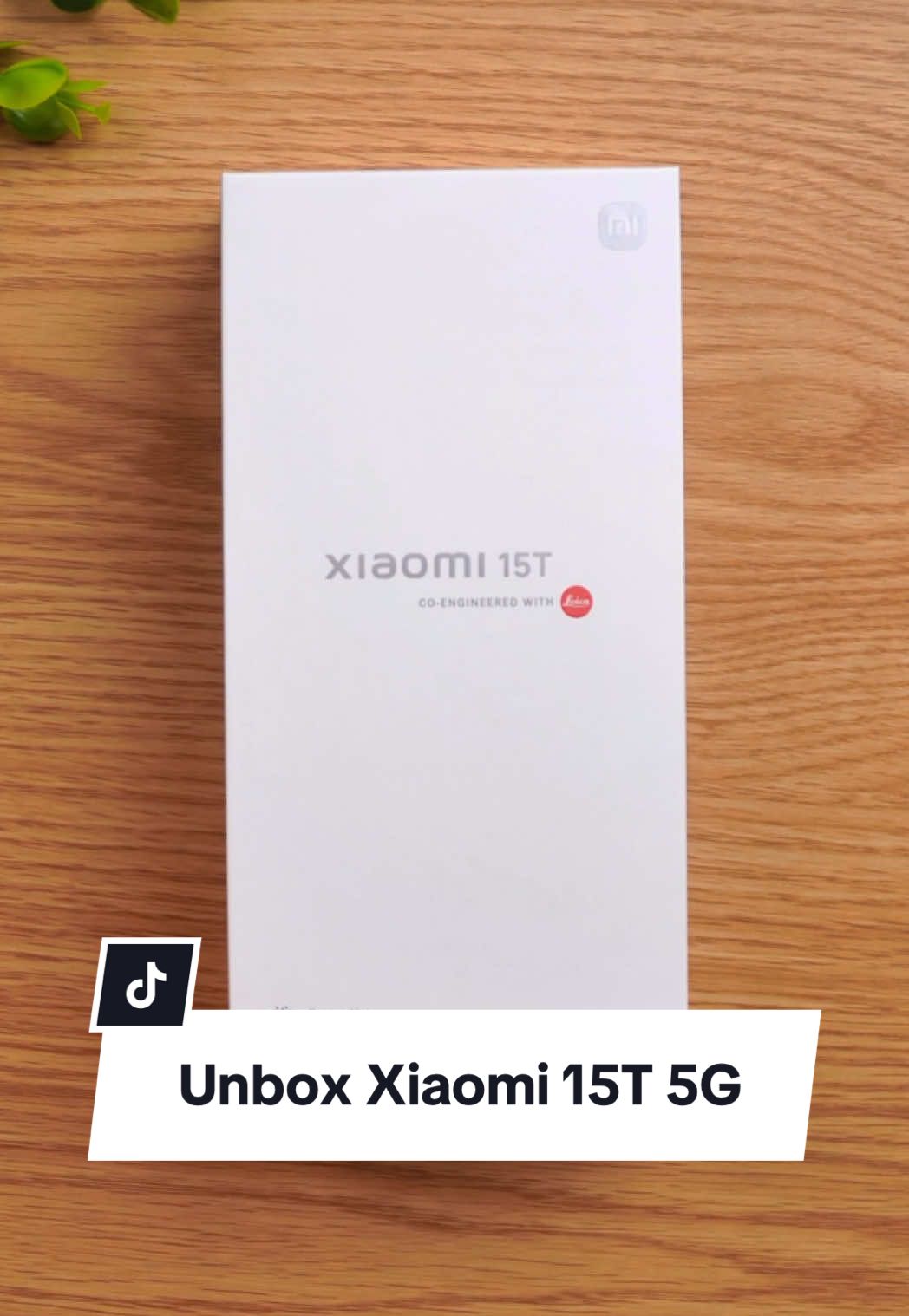 Unboxing Xiaomi 15T 5G #xiaomi #Xiaomi15T #unboxing #fyp #techmagvietmam 