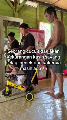 Sehat terus uti akung 🫶🏻 #CapCut #xybcafyp #fyp #utiakungcucu 