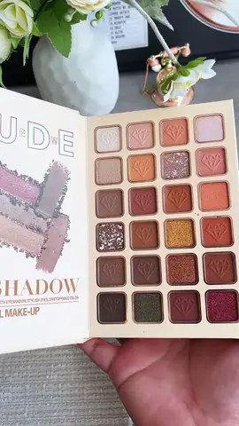 One book can include everything u need for makeup ! 43colors Multi-functional Face Makeup Palette 🎄❤️ Amazing choice as a Christmas gift 🎁 #makeuppalette #mutifuntional #facemakeup #christmasgift
