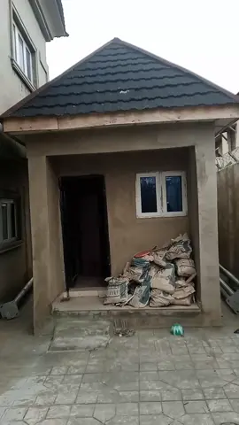 NEWLY BUILT PORTABLE ROOM SELF VERY CLOSE TO THE MAIN ROAD AT FOODCO OLOGUNERU  ‎FACILITIES: TILES ‎RUNNING WATER ‎HDF WARDROBE  ‎SOLAR SECURITY LIGHT  ‎RENT : 150k ‎PREFER CLIENT:MALE SINGLE GUY OR  CORPERS  ‎GOOD JOB/GUARANTORS  ‎NOTE: MINI ROOM ‎ ‎#IBADANAPARTMENT #ibadanapartmentforrent #ibadanbakerosuncorper 