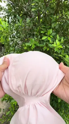 สปอร์ตบราผ้าทอแบบสวม ใส่สบาย ยืดหยุ่นไม่อึดอัด#sabina #ซาบีน่า #บรา#บราไร้โครง#สปอร์ตบราออกกําลังกาย  