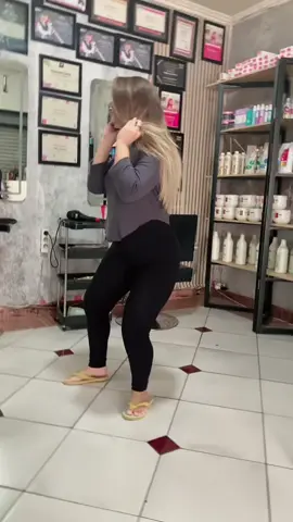 Legleg hela baru teureuy 😝