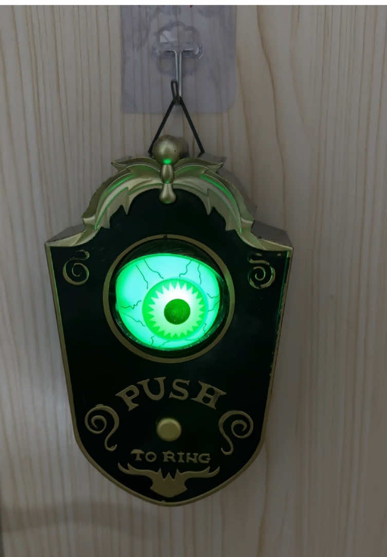 This Halloween eyeball doorbell will look great for when people come knock at your door#doorbellcam #allsaintspoland #halloweensupplies 