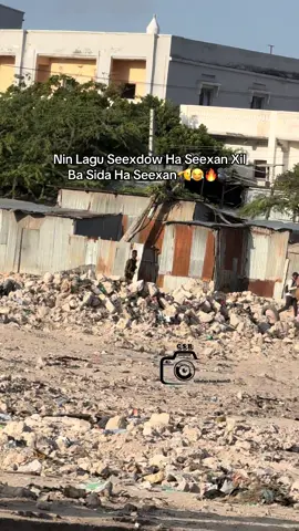 #shakuur12 #cameradasuuqbacaad #ciyalxamar #yaaqshiid #somalitiktok 