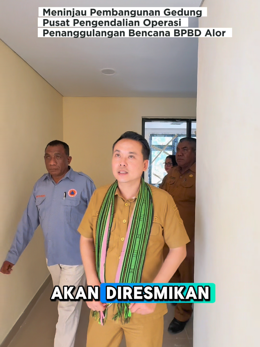 Saya meninjau langsung pembangunan Gedung Pusat Pengendalian Operasi Penanggulangan Bencana (Pusdalops) BPBD Kabupaten Alor.  Kehadiran gedung ini sangat penting sebagai pusat koordinasi dan kendali dalam menghadapi potensi bencana, sehingga penanganan darurat dapat dilakukan dengan cepat, tepat, dan terpadu. Semoga pembangunan ini berjalan lancar dan segera dimanfaatkan untuk meningkatkan kesiapsiagaan serta keselamatan masyarakat Alor.