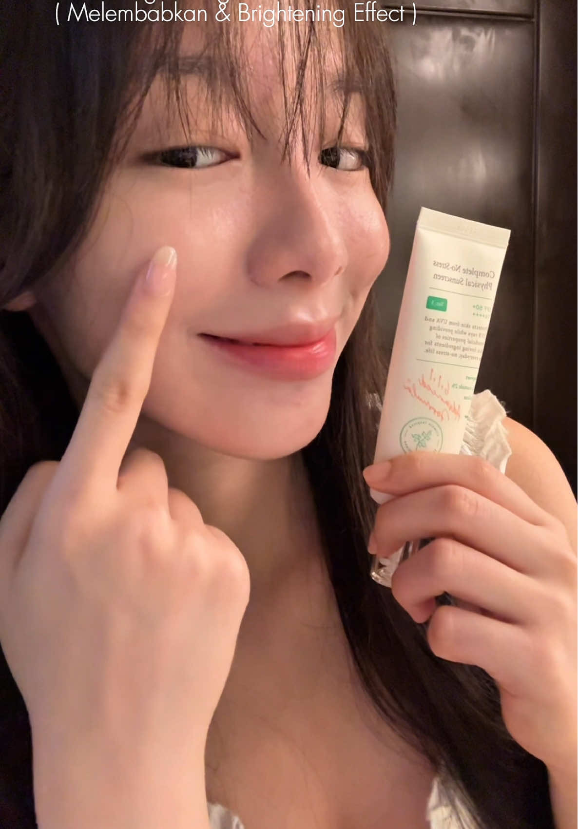 my go-to sunscreen!🌞 @AXIS-Y Indonesia  #axisy #axisyindonesia #axisysunscreen #physicalsunscreen #kbeautyskincare 