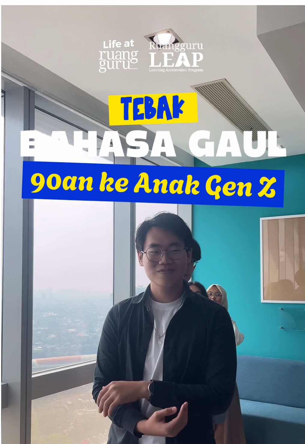Anak intern gen Z nebak istilah gaul gen milenial. Kalau kalian gen apa? #lifeatruangguru #intern #leapruangguru #ruangguru #clashofchampions 