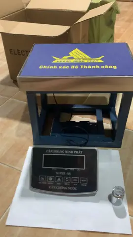 Cân ghế điện tử giá rẻ chính xác cao 100kg 150kg 200kg 300kg 350kg SUPER-SS LED đỏ. Phù hợp cân hàng hóa, nông sản, cân Hải sản, cân động vật như gà vịt lợn,… #cân_điện_tử #CÂN_HOÀNG_MINH_PHÁT #xuhuongtiktok #xuhuong #can_dien_tu 