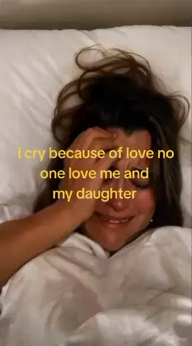 I cry for love all time 😢😭