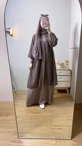 MasyaAllah simple elegant dan nyaman 🫶🏻🍃🌸💕 #abaya #abayastyle #abayagirls 