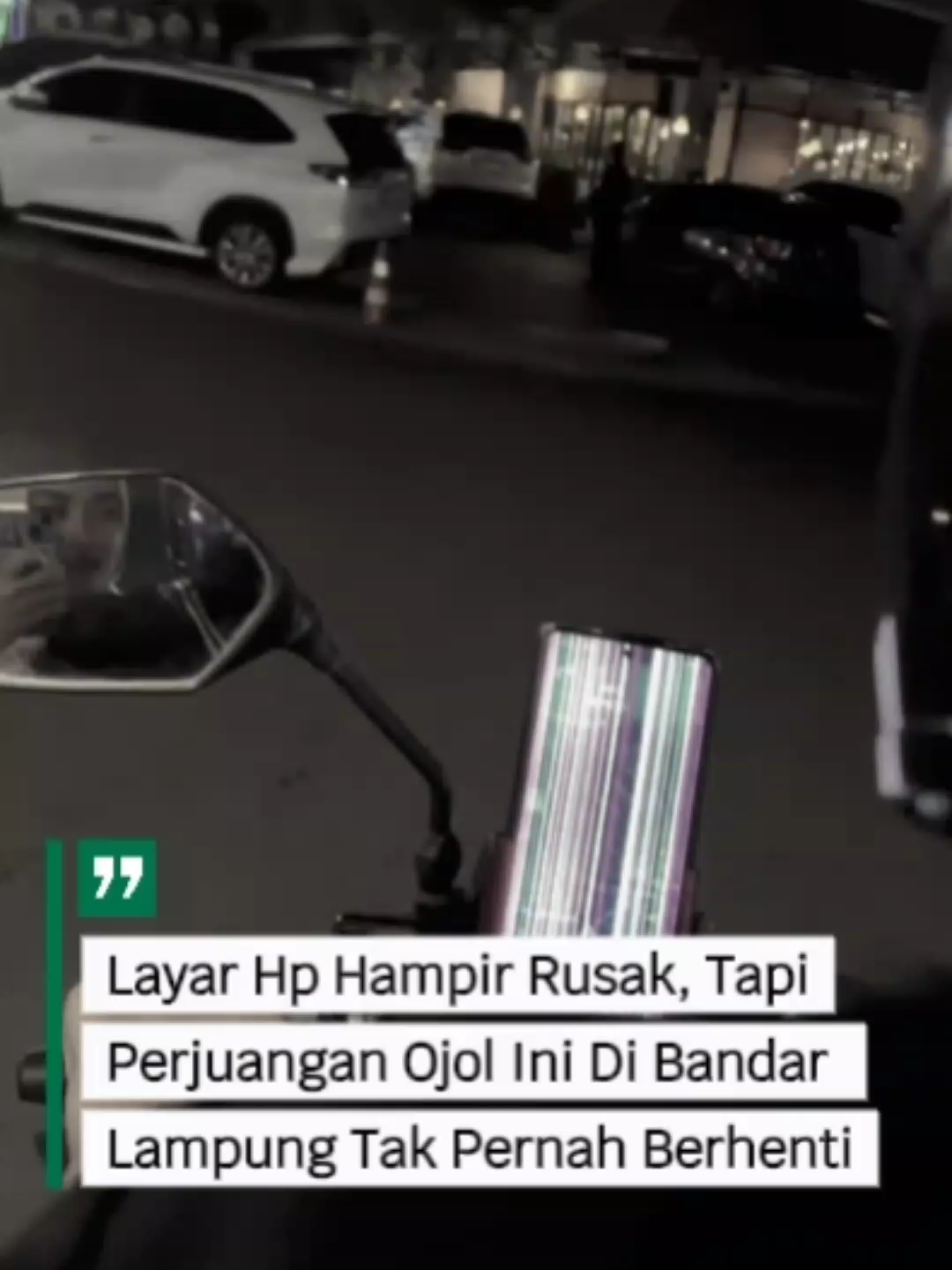 Layar HP hampir rusak, tapi perjuangan ojol ini di Bandar Lampung tak pernah berhenti. #ojol #kisahinspirasi #grab #gojek #fypage