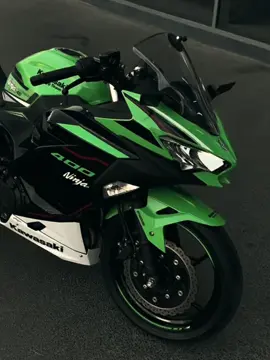 #capcut_edit 🏍️🍷😮‍💨 #motosdeportivas #motos #alcorte #bikers 