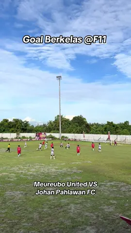 Goal perdana dalam laga penentuan juara ke 3 piala bupati dan wakil bupati Aceh Barat 2025!  Score akhir 1:1 dan adu pinalti  #acehviral #meulaboh #acehbarat #bola #pialabupati 