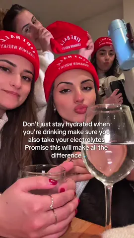 Staying hydrated and healthy girls trip edition 🫶 #hydration #electrolytes #hangovercure #girlstrip #newzealand @Liquid I.V. @hana.explores @Tayla Ioannou @Julia Figueira 