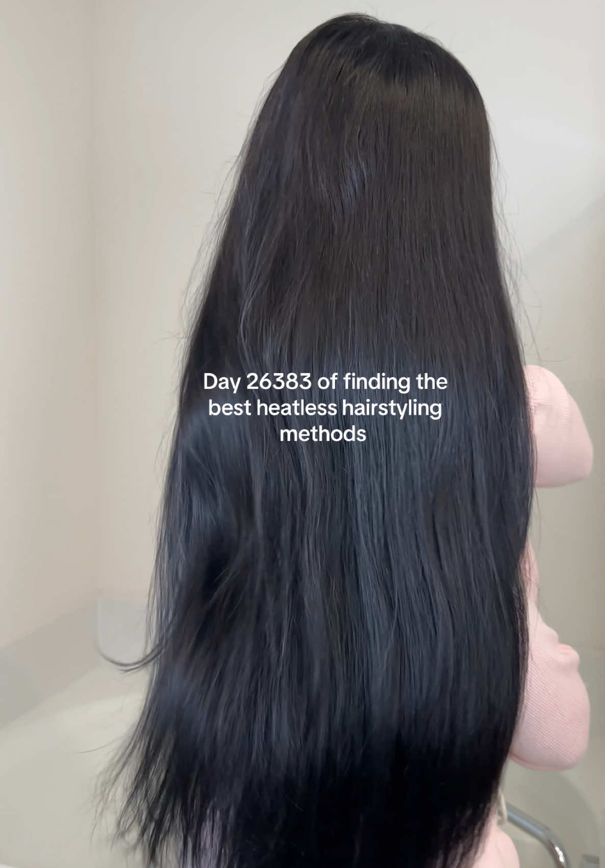 Tubi hair wrap method is perfect for preserving your sleek blowouts, 10/10  comfort while 🛌 I have a full tutorial in my Heatless hairstyling tab 🤍#hairtok #healthyhair #longhair #tubihairwrap #hairwrap 