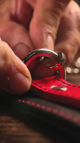 Handmade leather collar with a spicy twist 😏🔥 Watch the craft come alive step by step! #LeatherCraft #HandmadeStyle #SpicyVibes #CraftTok #UniqueDesign