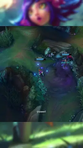 He seems to be searching for something 💀#leagueoflegends #leagueoflegendsriotgames #fyp #foryou 