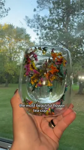 I don’t even want to drink out of it, because it’s so beautiful 😍😍
