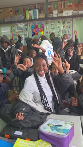 The 72nd AVBOB Container Library has found its new home at Noord-Kaap Primêre Skool in Olifantshoek, Northern Cape! This milestone reflects AVBOB’s unwavering commitment to uplifting education and empowering communities across South Africa. By delivering vital learning resources, they’re not just supporting literacy and numeracy, they’re investing in the dreams and potential of every child who walks through those library doors. #AVBOBContainerLibrary #AVBOBCares  #Fyp #ForYouPage ##TikTokSouthAfrica 
