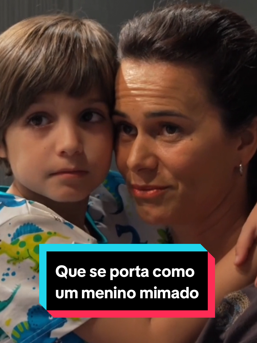 Só há uma pessoa aqui que se porta como um menino mimado e não é o Francisco #vitoria #sic #afonsomendonça #claudiavieira #vicentegil 