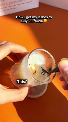 The secret to keep my lashes on 1 week #makeuptutorial #tiktokmademebuyit #viralmakeup #falseeyelashes #partymakeup #diylashes #ucoolmelashes #ucoolme #diylashesathome #lashglue #waterproof #fyp 