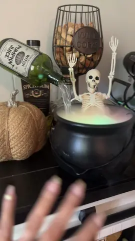 🕷️ Turn your home into a spooky scene with this bubbling cauldron! 👻✨ The glowing green mist, floating potion bottle, and skeleton rising from the brew make it the ultimate Halloween centerpiece. Perfect for parties, entryway décor, or creating that Hocus Pocus vibe at home. 🎃🕯️ #HalloweenDecor #SpookyVibes #PartyDecoration #HalloweenHome #CauldronDecor