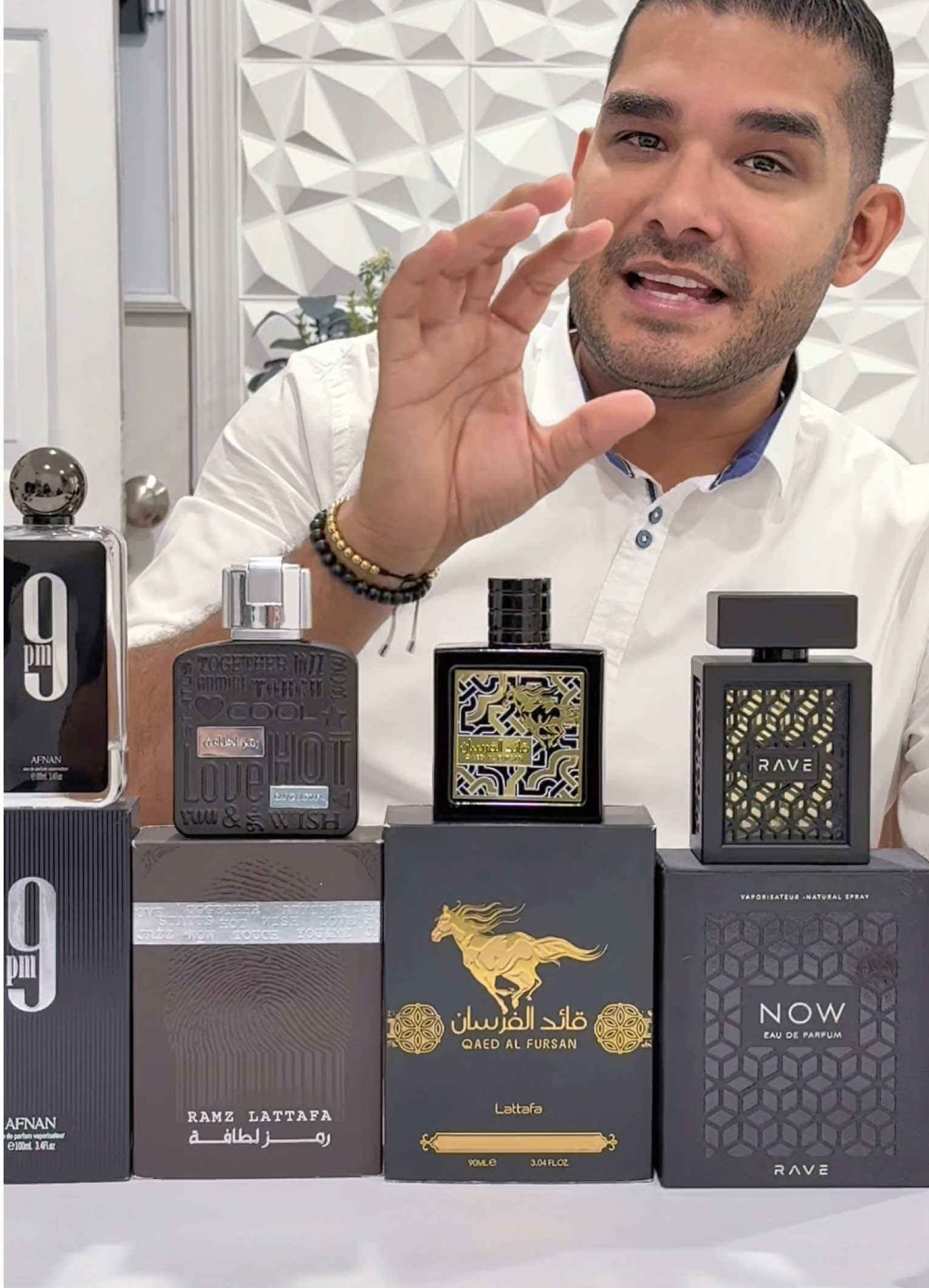 Set de 4 perfumes árabes, aromas intensos y elegantes. #perfumes #arabicPerfume #fragancias #tiktokshoprestock #tiktokshopcreatorpicks 