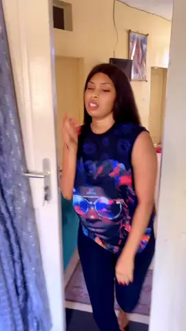 Hiii😱😱todjna kassou verre yi nak🫢🫣🤭#@timfa_danseuse @kalsoum by karim @Poupée-💤💃🏽from-BFD🎭🎀 @nogayedanseuse2 @Mya chou 💓 #vivianechidid #viraltiktokvid #tiktoksenegal🇸🇳 #pourtoi #sheuttt🤦‍♂️🤦‍♂️😂 