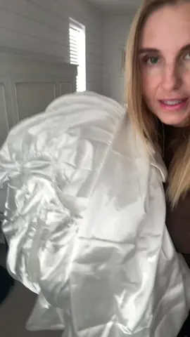 Upgrade your sleep with these sheets ✨ soft, breathable & luxurious — a simple swap makes all the difference 🛏️  #SatinSheets #LuxuryBedding #SoftSheets #BedroomMakeover #SleepBetter