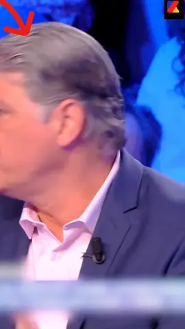 Jacques Cardoze Confronte Cyril Hanouna et le Remet à sa Place en Pleine Émission ⚡ Gros clash en direct ! Jacques Cardoze confronte Cyril Hanouna et le remet à sa place devant tout le monde 📺🔥 Tu aurais réagi comme lui ? Commente ton avis 👇 #Hanouna #JacquesCardoze #C8 #Buzz #TV 