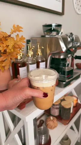 Iced Salted Maple Latte🤎🍂✨  Espresso machine @delonghiofficial  Espresso beans (Little Bear Coffee) Espresso cup @Hobby Lobby  Maple butter/syrup @Trader Joe's  Sea salt @Maldon Salt  Brown sugar (C&H Sugar) Cup @Amazon  Milk/heavy cream @Horizon Organic  Recipe 1 tbsp brown sugar  1 tsp maple butter  Pinch of sea salt  2 shots espresso Ice  6 oz milk Maple cold foam 3 tbsp heavy cream 2 tbsp milk 2 tbsp maple syrup  Pinch of sea salt for topping #saltedmaplelatte #maple #latte #coffeerecipe #livcakesfall 